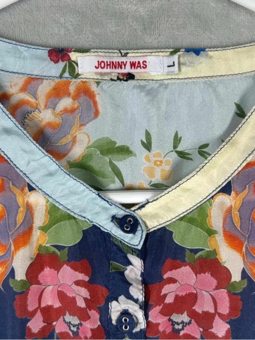 Johnny Was Navy Floral V-Neck Tunic with Cream & Rust Accents - Picture 3 of 9